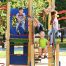 Place zabaw w przedszkolu i żłobku – wymagania, bezpieczeństwo i rozwój dzieci